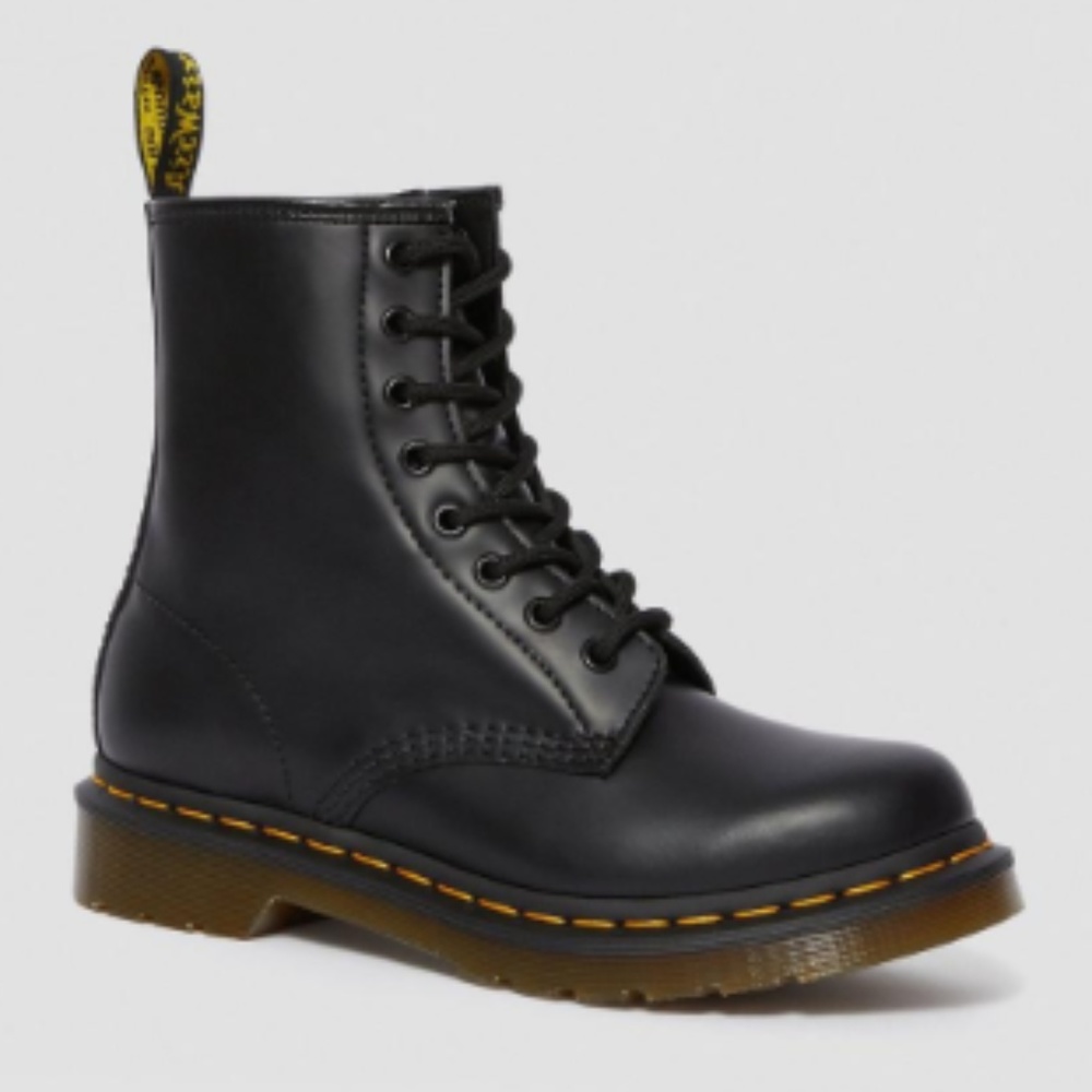 Womens 1460 Boot Doc Martens Size 7